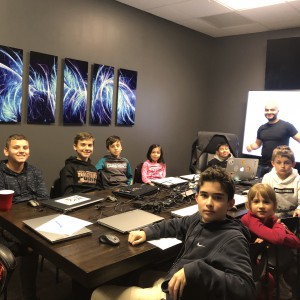 Silicon valley: CyberSchool for turning children into Steve Jobs have finally opened its doors in Orlando! - Programming for children in Pattaya
